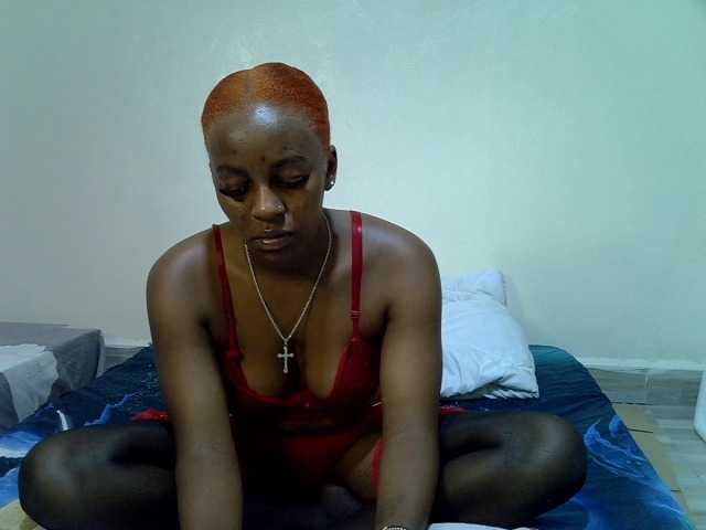 Candybaiby live cam on BongaCams