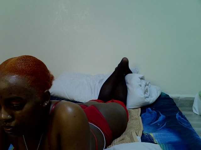 Candybaiby live cam