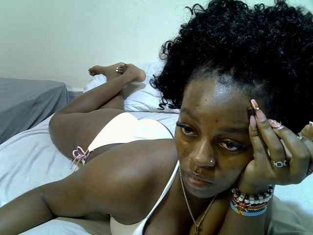 Candybaiby webcam
