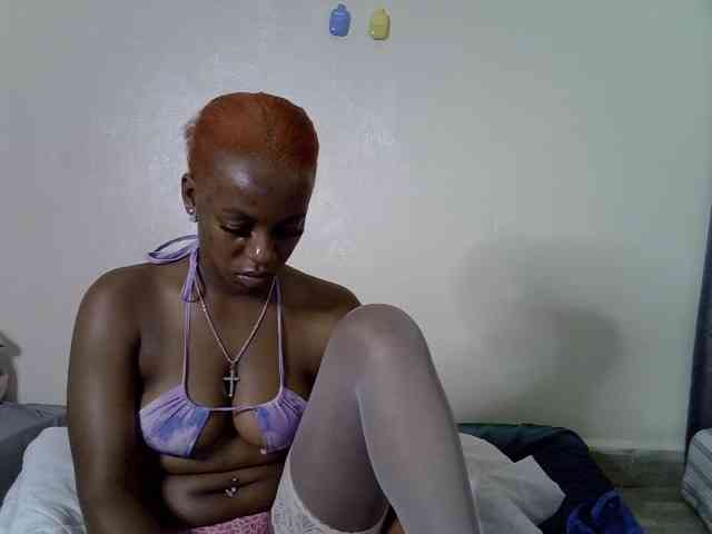 Candybaiby webcam
