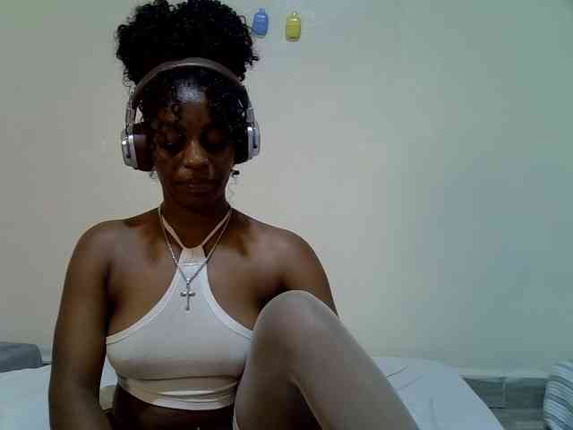 Candybaiby webcam