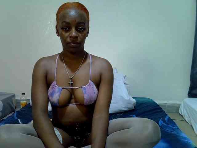 Candybaiby webcam