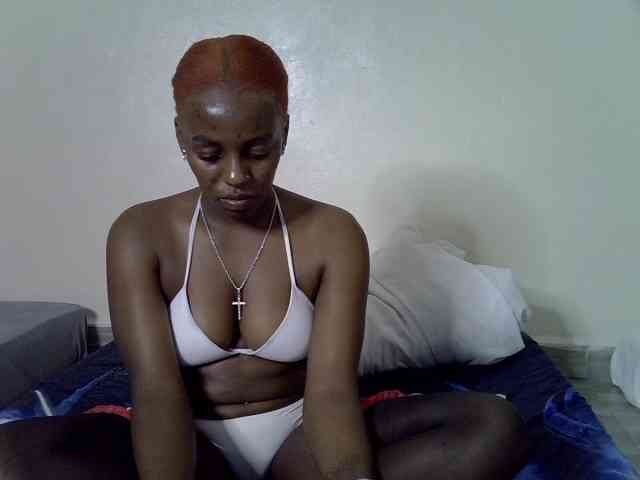 Candybaiby webcam