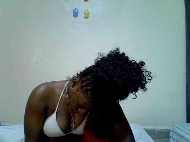 Candybaiby webcam