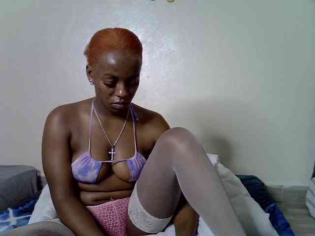 Candybaiby webcam