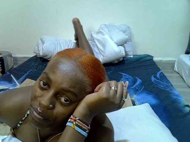 Candybaiby webcam