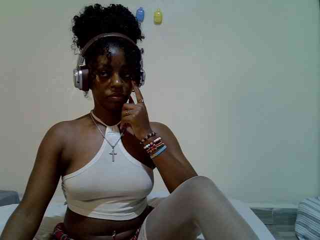 Candybaiby webcam