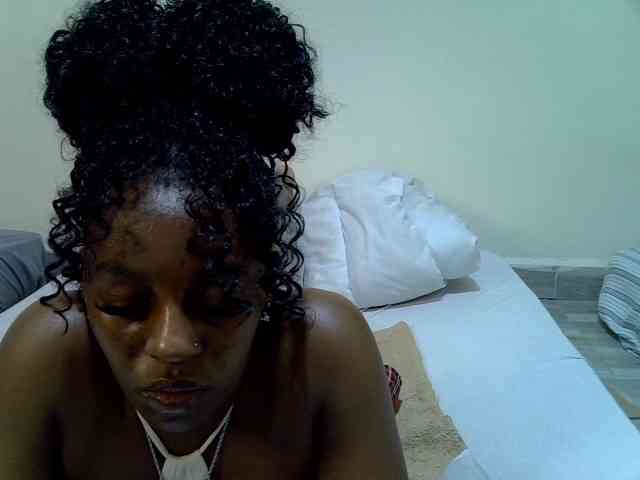 Candybaiby webcam