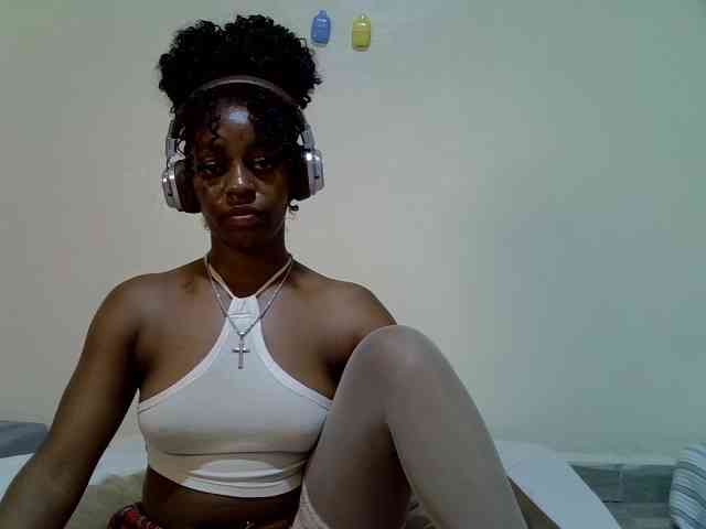 Candybaiby webcam