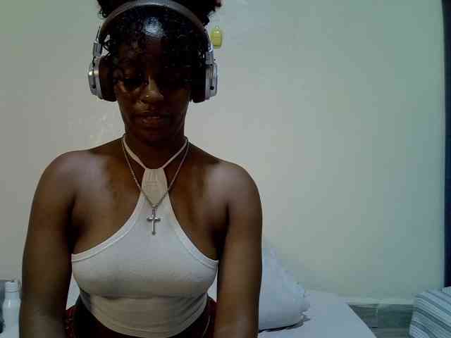 Candybaiby webcam