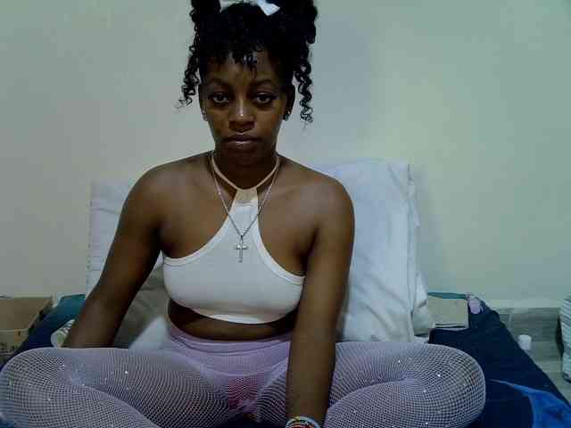 Candybaiby webcam