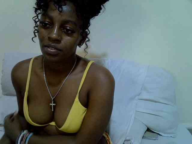 Candybaiby webcam