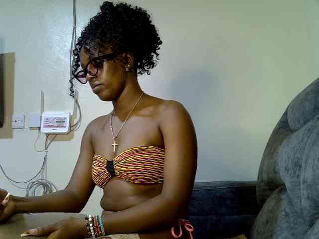 Candybaiby webcam