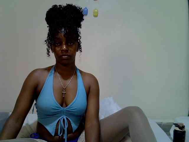 Candybaiby webcam
