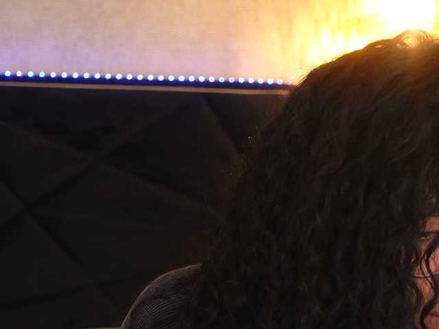 KaliaKross live cam on BongaCams