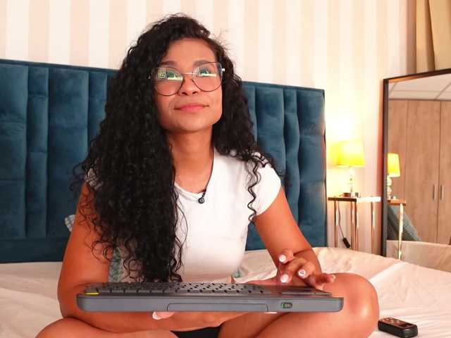 KaliaKross live cam on BongaCams