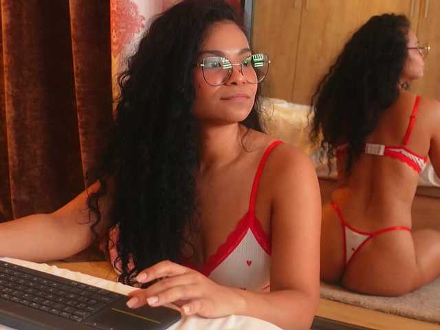 KaliaKross live cam on BongaCams
