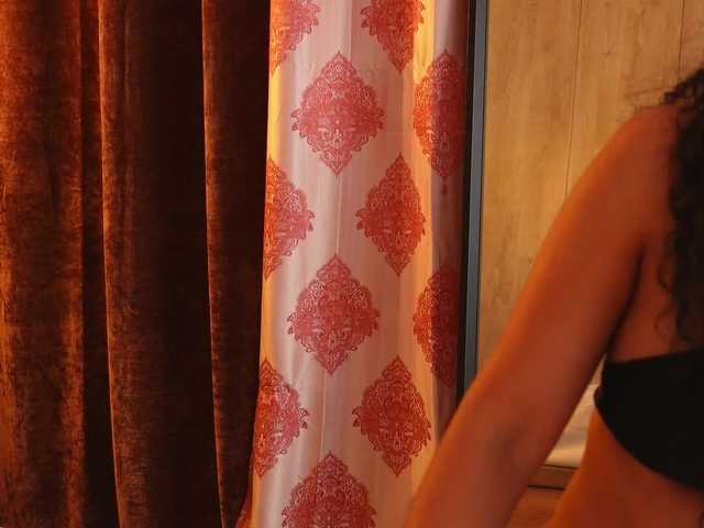 KaliaKross live cam on BongaCams