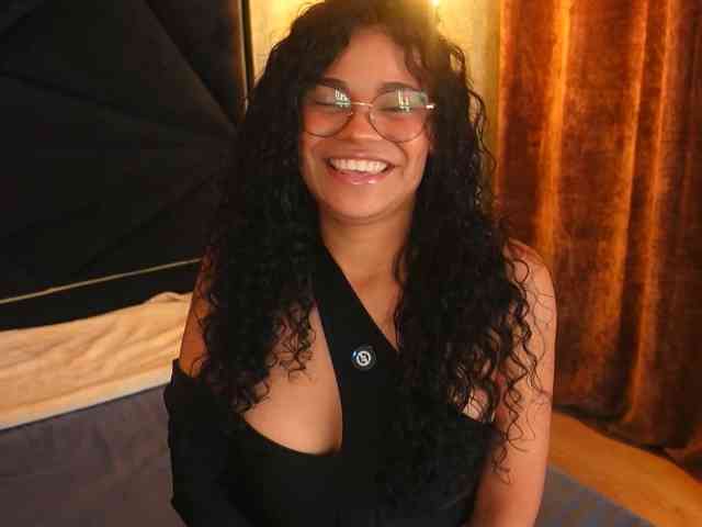KaliaKross webcam