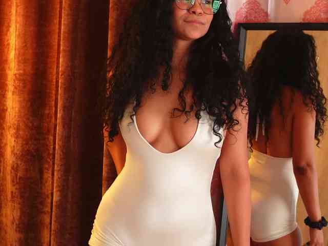 KaliaKross webcam