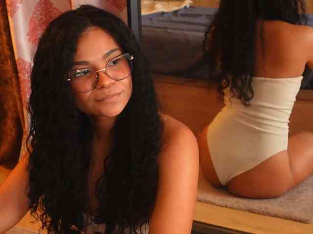 KaliaKross webcam