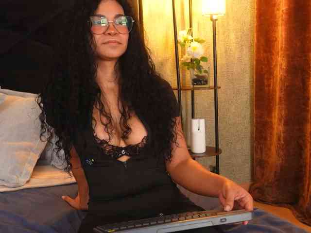 KaliaKross webcam