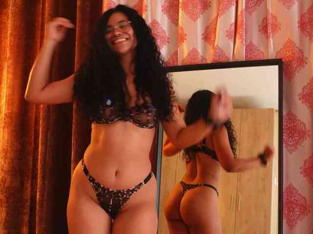 KaliaKross webcam