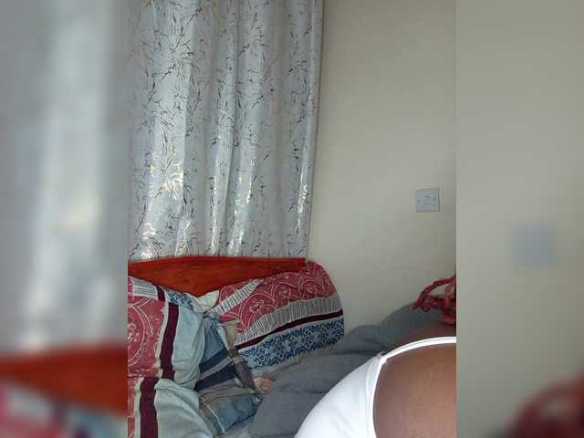 KimmieQuin live cam on BongaCams