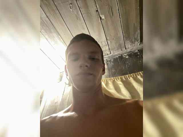 LiamHot
