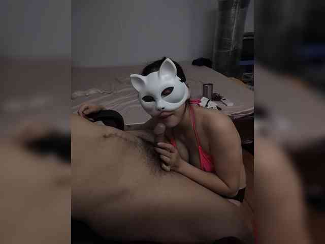 CoupleFuckingSoHot webcam
