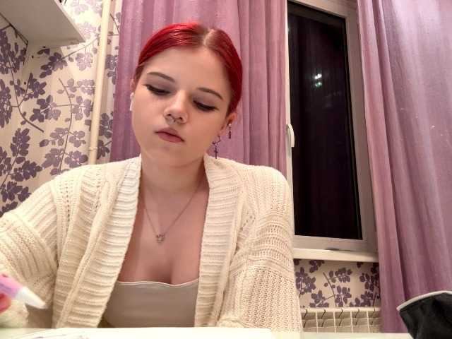 ClaudieOsbeck live cam