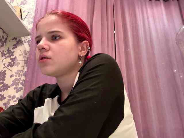 ClaudieOsbeck webcam