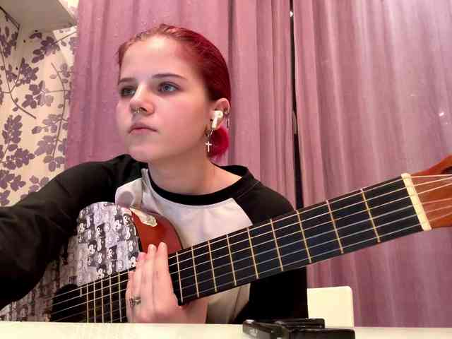 ClaudieOsbeck webcam