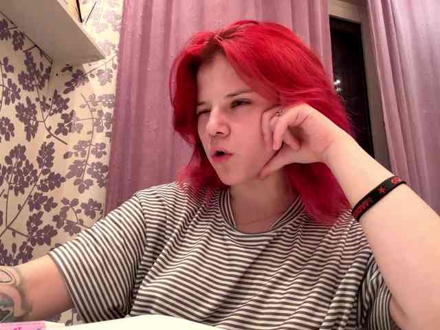 ClaudieOsbeck webcam