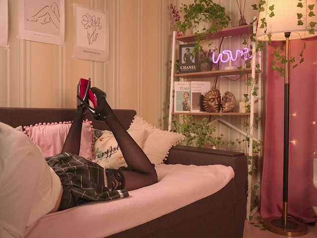 CharmJessi live cam on BongaCams