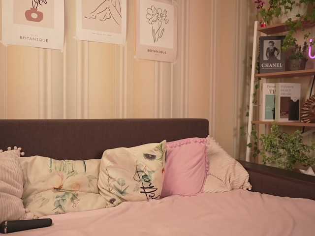 CharmJessi live cam on BongaCams