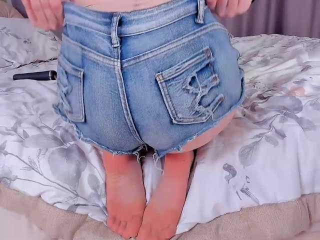 CharmJessi live cam on BongaCams