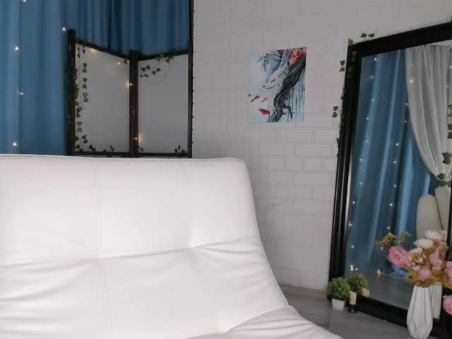 CharmJessi live cam on BongaCams