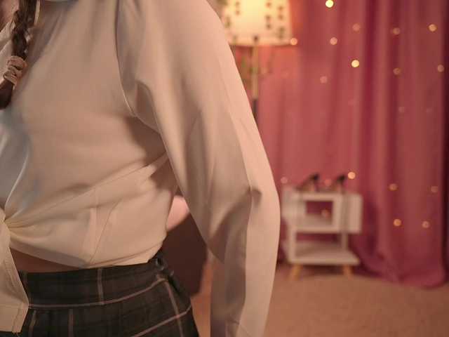 CharmJessi live cam on BongaCams