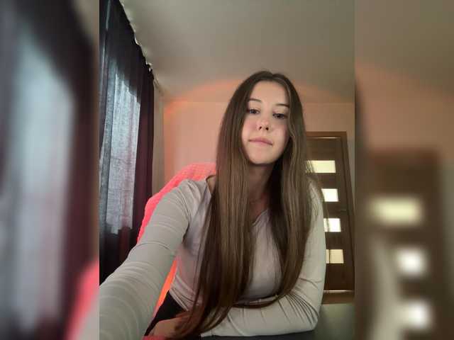 ViolettaBloom live cam on BongaCams