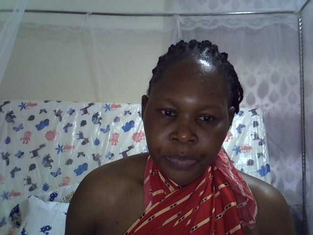Queen3slim live cam on BongaCams