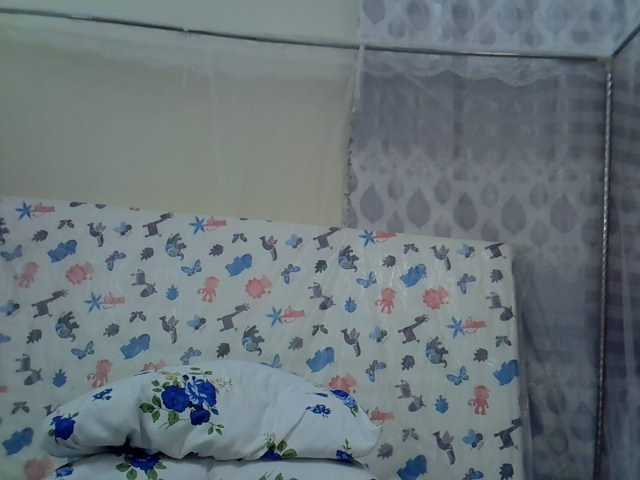 Queen3slim live cam on BongaCams