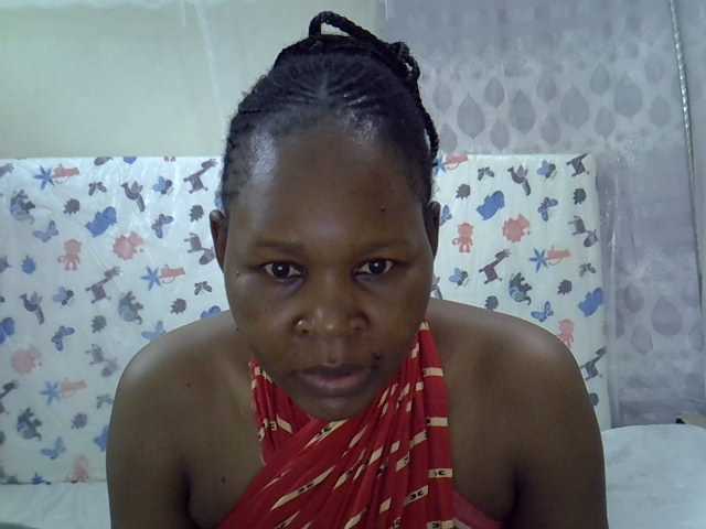 Queen3slim live cam on BongaCams