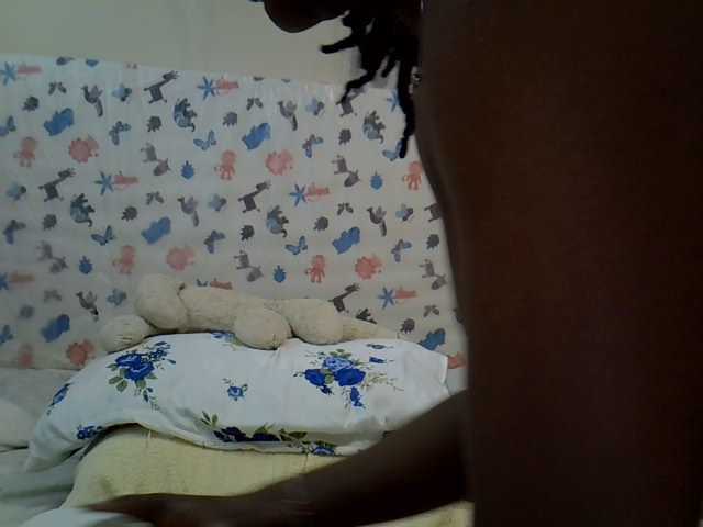 Queen3slim live cam on BongaCams