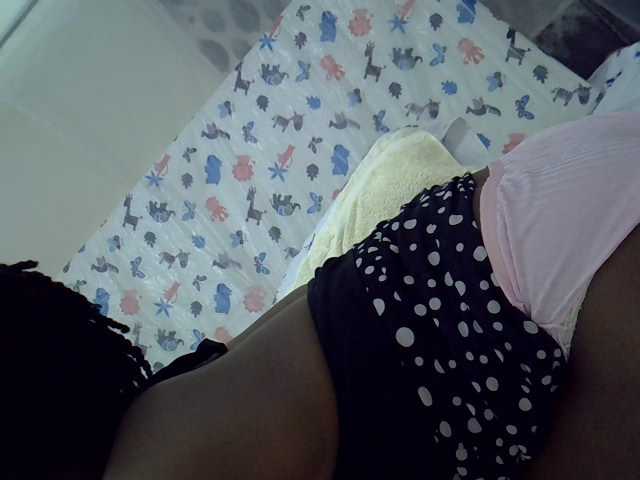 Queen3slim — live female cam