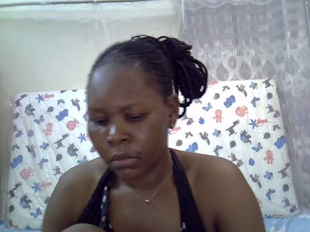 Queen3slim live cam on BongaCams