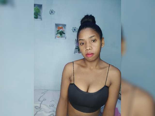 Elynah07 live cam on BongaCams
