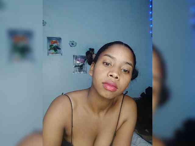 Model: Elynah07
