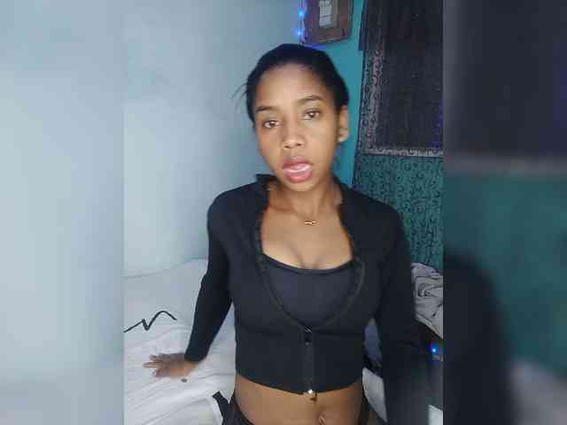 Model: Elynah07