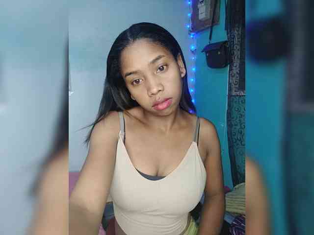 Model: Elynah07